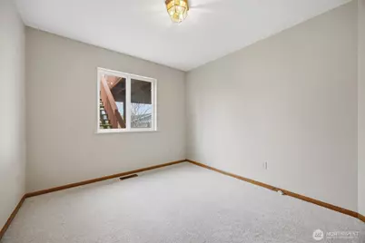 3412 W 4th St, Anacortes, WA 98221 - Photo 14