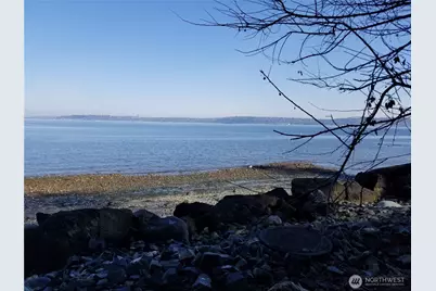 10014 Vashon Highway SW, Vashon, WA 98070 - Photo 2