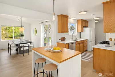 6717 193rd Street SW, Lynnwood, WA 98036 - Photo 12