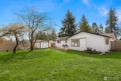 6717 193rd Street SW, Lynnwood, WA 98036 - Photo 2