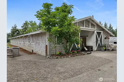 20722 SE 34th Street #2, Sammamish, WA 98075 - Photo 2