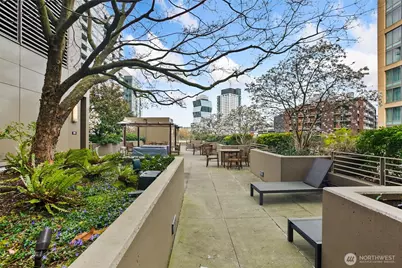 910 Lenora Street #903, Seattle, WA 98121 - Photo 24