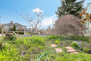 703 N 8th St, Mount Vernon, WA 98273 - Photo 22