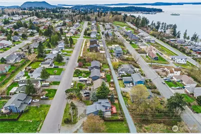 3600 W 3rd Street, Anacortes, WA 98221 - Photo 2