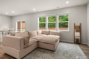 1081 SW Pendleton Way, Port Orchard, WA 98367 - Photo 12