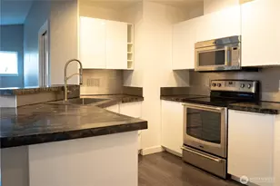 2210 Tolmie Ave, DuPont, WA 98327 - Photo 8