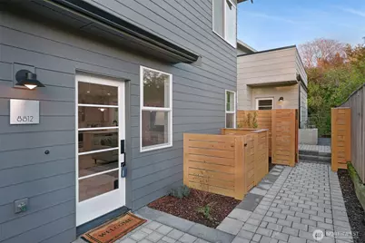 8812 41st Avenue SW, Seattle, WA 98136 - Photo 1