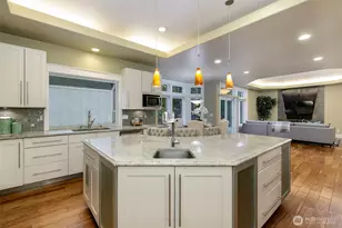 3712 88th Ave SE, Mercer Island, WA 98040 - Photo 8