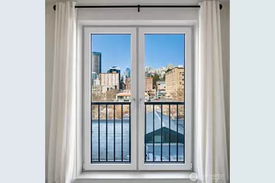 510 6th Avenue S #603, Seattle, WA 98104 - Photo 4