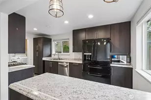 13035 N Meridian Ave, Seattle, WA 98133 - Photo 10