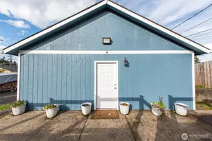 1225 W 17th St, Port Angeles, WA 98363 - Photo 30