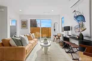 2562 30th Ave W, Seattle, WA 98199 - Photo 10