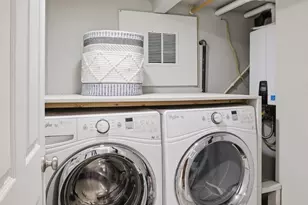 8719 16th Ave SW, Seattle, WA 98106 - Photo 16