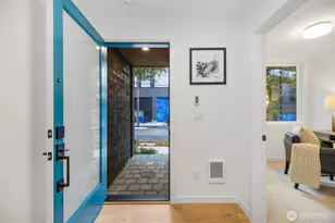 2112 1st Ave N, Seattle, WA 98109 - Photo 4