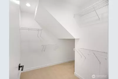 2112 1st Avenue N, Seattle, WA 98109 - Photo 22