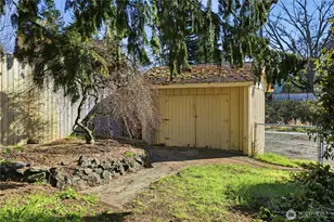 509 106th St S, Tacoma, WA 98444 - Photo 24