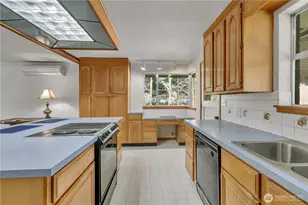 509 106th St S, Tacoma, WA 98444 - Photo 14