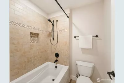 8718 NE 134th Street, Kirkland, WA 98034 - Photo 28