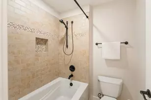 8718 NE 134th St, Kirkland, WA 98034 - Photo 28