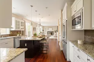 8718 NE 134th St, Kirkland, WA 98034 - Photo 10