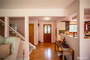 1825 Forest Hill Dr SE, Olympia, WA 98501 - Photo 2