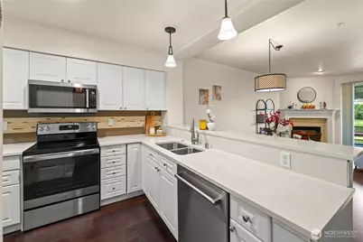 2244 132nd Avenue SE #B105, Bellevue, WA 98005 - Photo 12