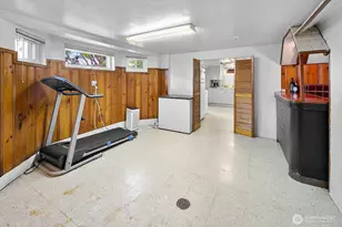 10445 Marine View Dr SW, Seattle, WA 98146 - Photo 26