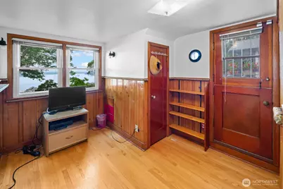 10445 Marine View Drive SW, Seattle, WA 98146 - Photo 24