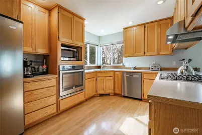 1959 Rhododendron Way, Bellingham, WA 98229 - Photo 8