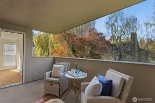 9320 NE Juanita Dr, Kirkland, WA 98034 - Photo 18