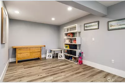 2745 Evening Glory Court, Clinton, WA 98236 - Photo 20