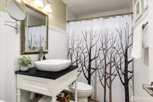 2745 Evening Glory Ct, Clinton, WA 98236 - Photo 12