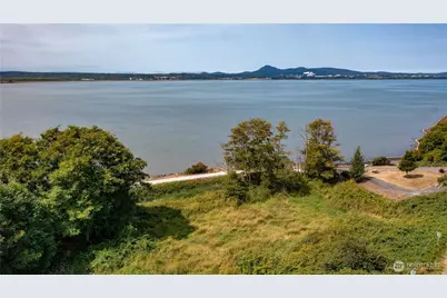 11453 Bayview Edison Rd #16, Mount Vernon, WA 98273 - Photo 4