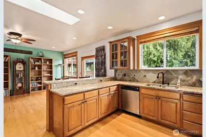 1140 Matterhorn Loop, Camano Island, WA 98282 - Photo 16