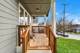 1925 5th St, Bremerton, WA 98337 - Photo 2