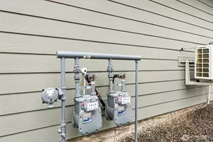 1925 5th St, Bremerton, WA 98337 - Photo 24