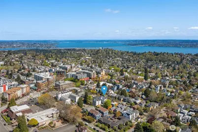 1627 B 21st Avenue, Seattle, WA 98122 - Photo 4