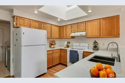 10303 SE 210th Place, Kent, WA 98031 - Photo 8