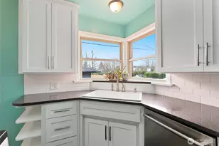 214 J St NE, Auburn, WA 98002 - Photo 8