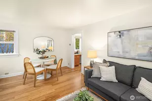 548 NE 102nd St, Seattle, WA 98125 - Photo 4