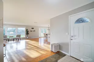 15023 Simonds Rd NE, Kenmore, WA 98028 - Photo 4