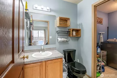 11008 184th Avenue, Bonney Lake, WA 98391 - Photo 18