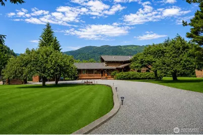 3130 S Bay Vista Drive, Sedro Woolley, WA 98284 - Photo 2