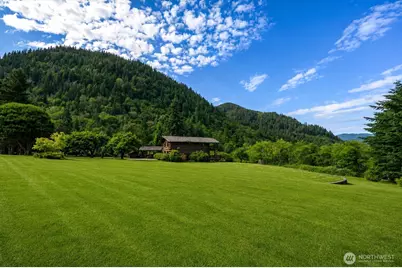 3130 S Bay Vista Drive, Sedro Woolley, WA 98284 - Photo 8