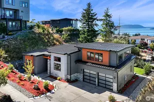 3951 Rock Ridge Pkwy, Anacortes, WA 98221 - Photo 2