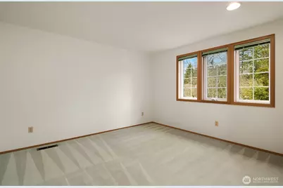 2122 221st Place NE, Sammamish, WA 98074 - Photo 28