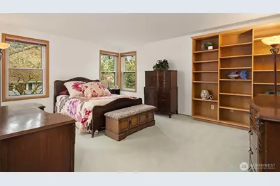2122 221st Place NE, Sammamish, WA 98074 - Photo 18
