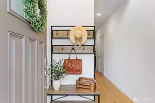 129 164th Pl SE, Bothell, WA 98012 - Photo 2