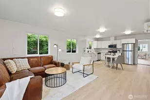 1925 5th St, Bremerton, WA 98337 - Photo 4