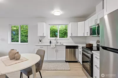 1925 5th Street, Bremerton, WA 98337 - Photo 8